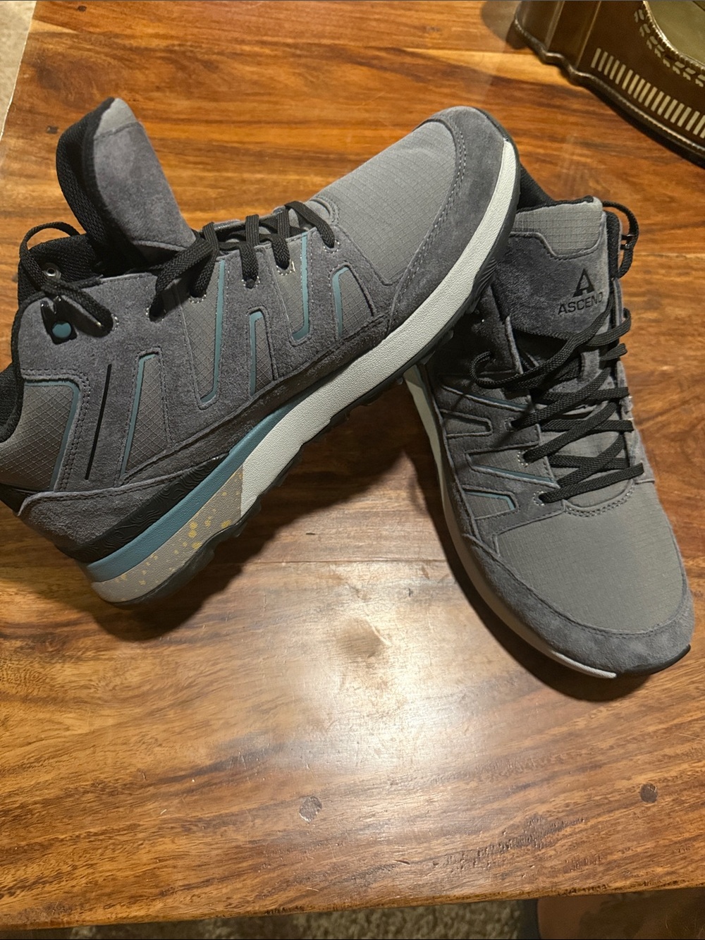 Ascend Trail RT Mid Men’s Hiking Boots Size 11 Charcoal Gray